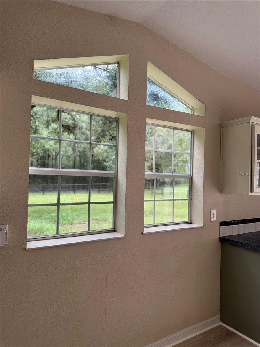 gorgeous kitchen view perfect spot for the dining table - 13250 NW 160TH AVE, MORRISTON