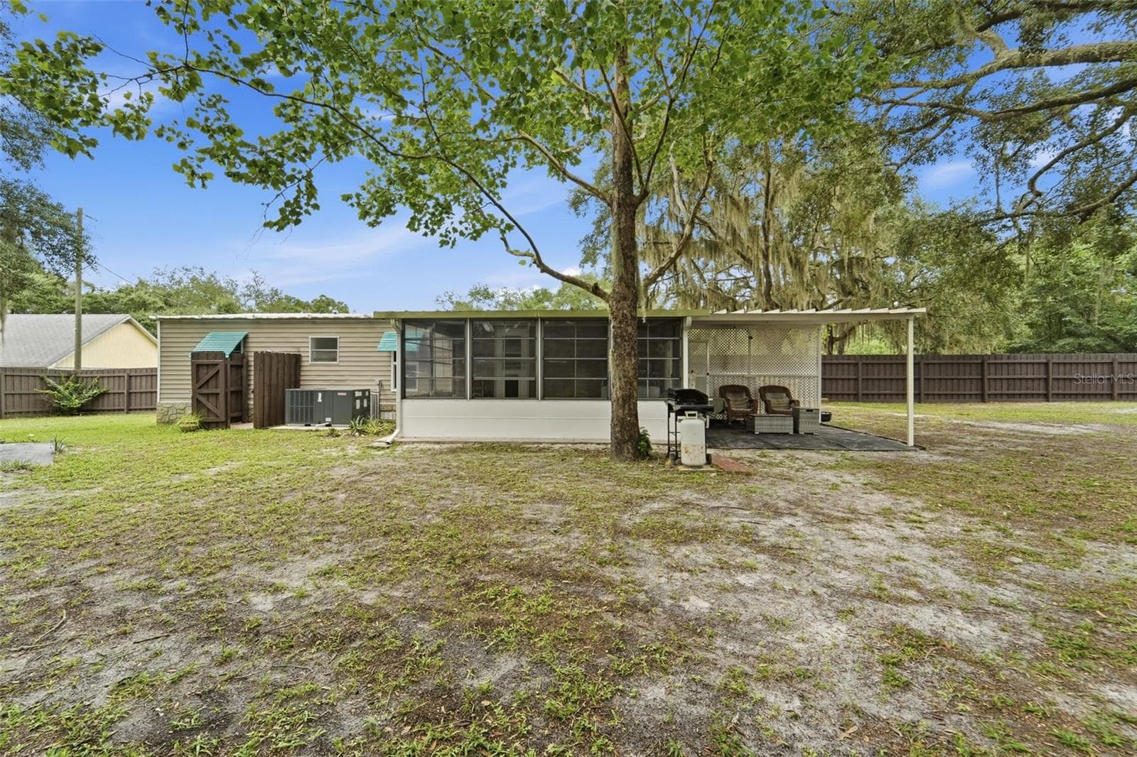 Manufactured Home at 31622 ANOTHER ANNA RD, DELAND, photo 29 of 70
