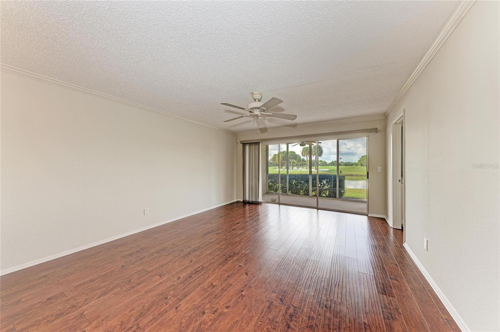 Condominium at 6999 W COUNTRY CLUB DR N #123, SARASOTA, photo 7 of 43