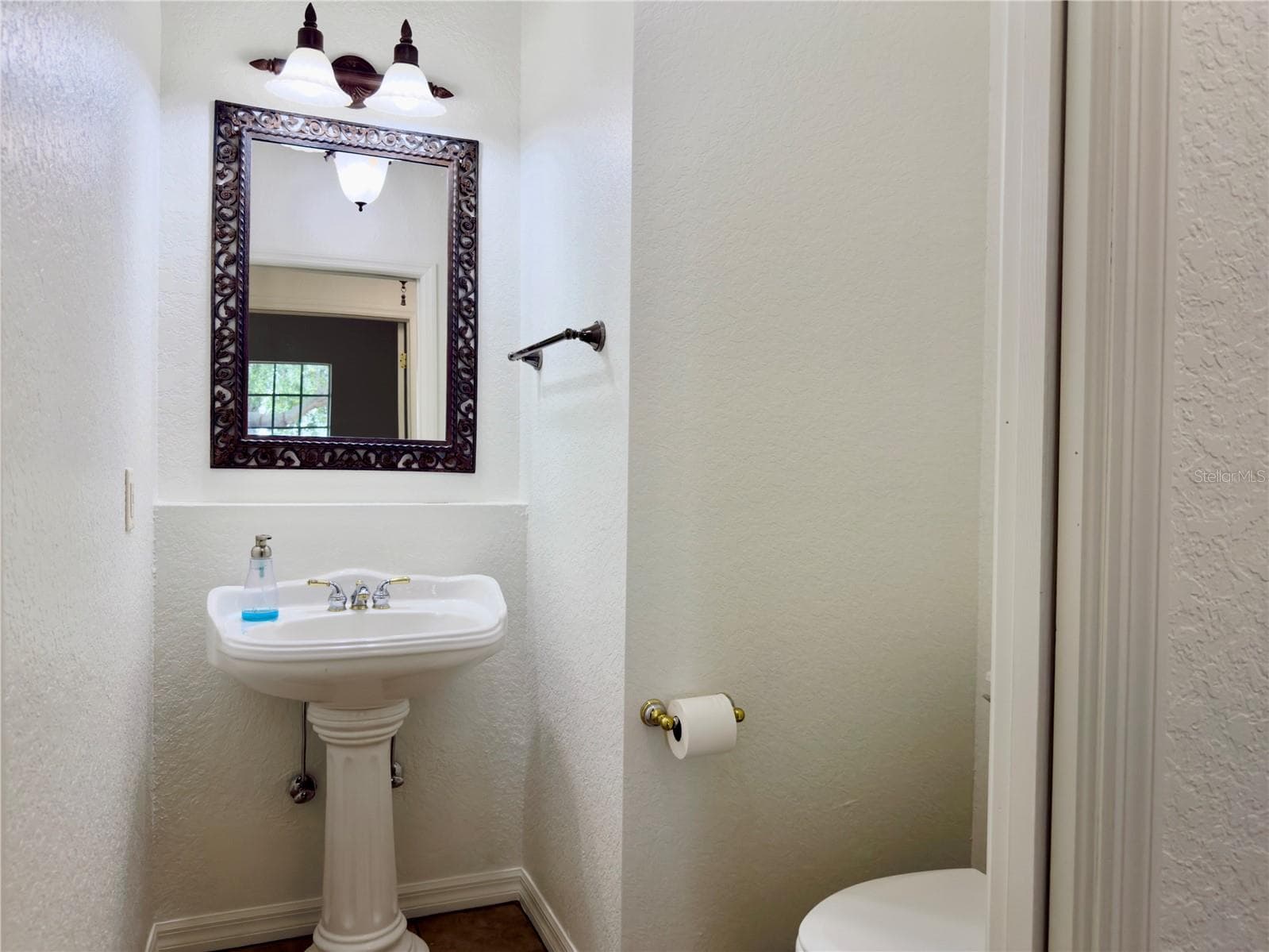 Half-bath - 24087 TWISTER LN, BROOKSVILLE