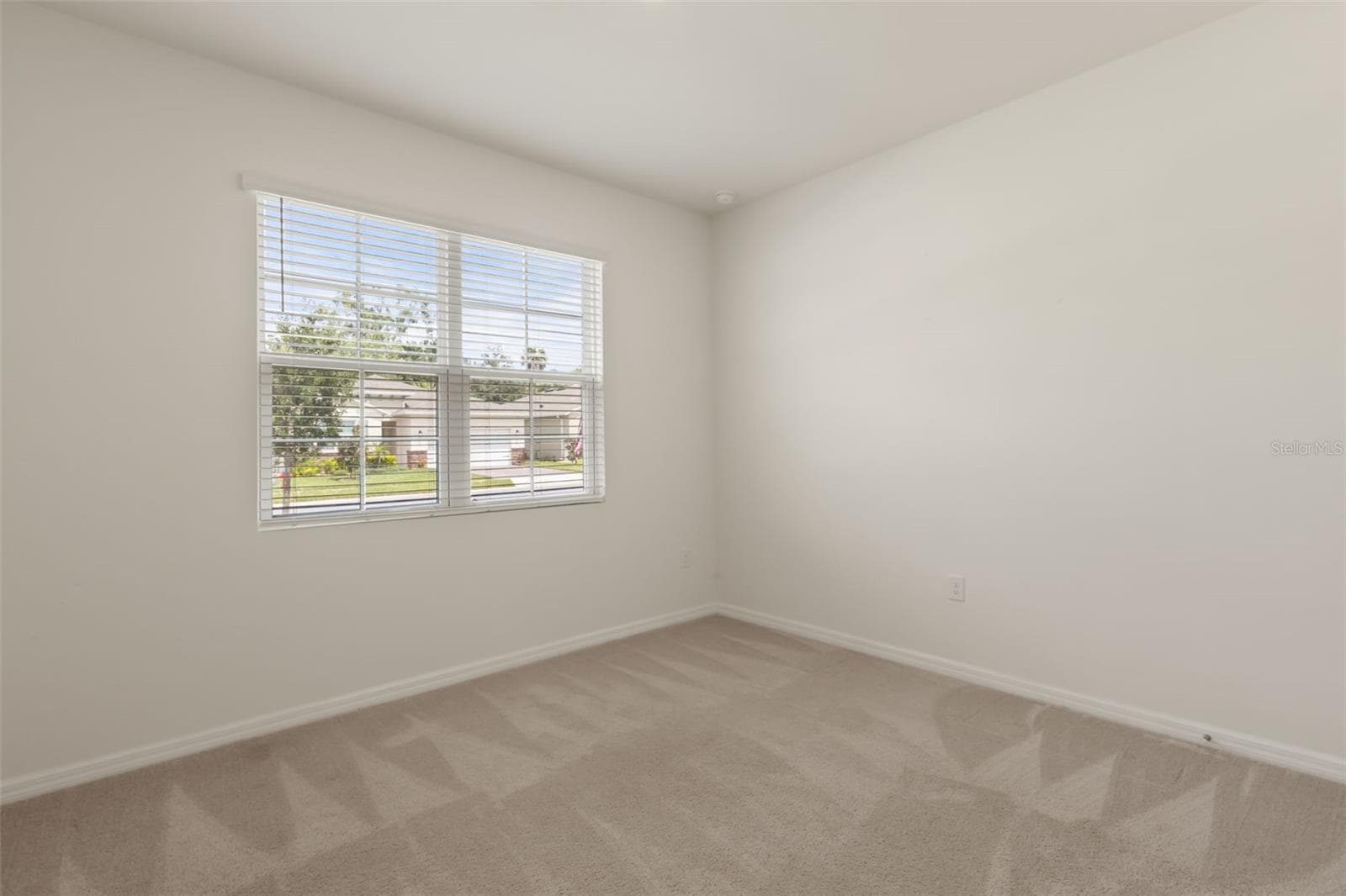 Single Family Residence at 1545 DELPHI WAY, NEW SMYRNA BEACH, photo 11 of 32