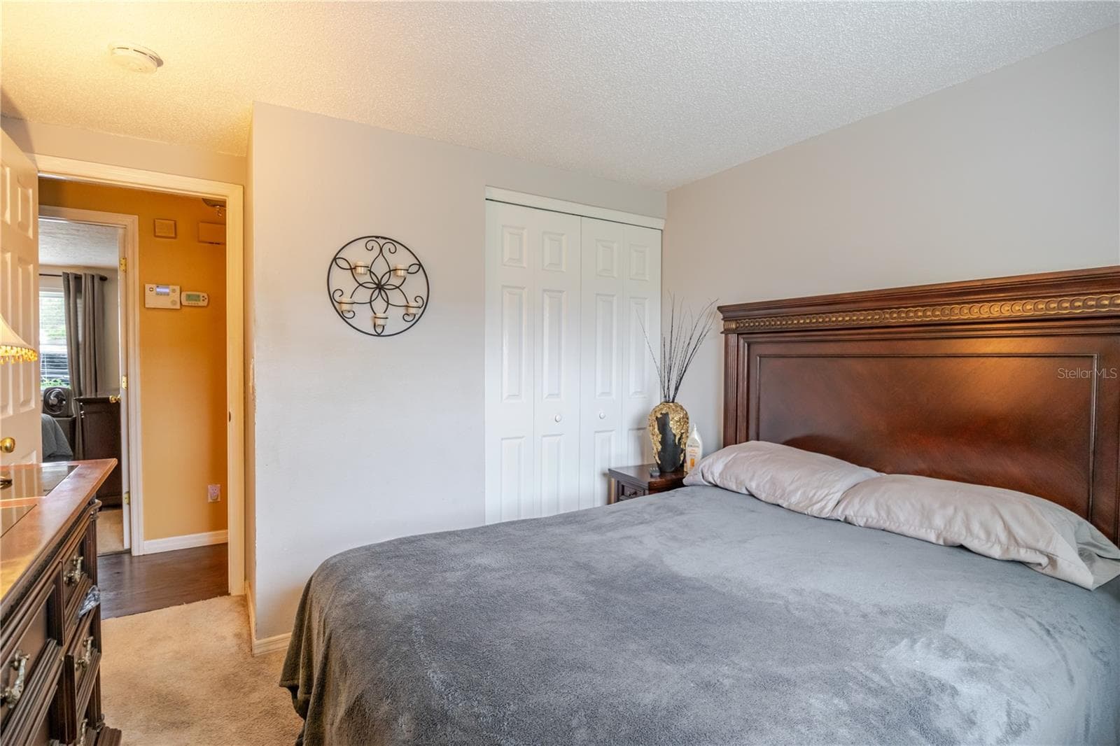 Single Family Residence at 10118 HUNTERS POINT CT, TAMPA, photo 11 of 38
