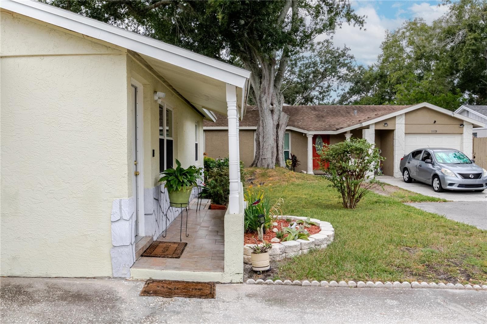 Single Family Residence at 10118 HUNTERS POINT CT, TAMPA, photo 27 of 38