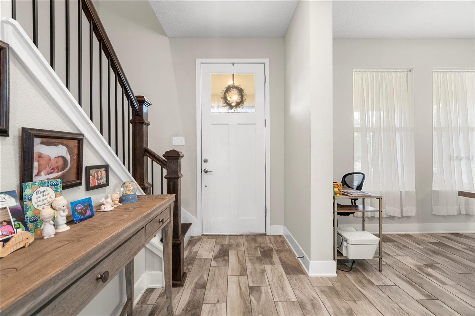 Single Family Residence at 1415 CRYSTAL LAKE DR, LAKELAND, photo 6 of 63
