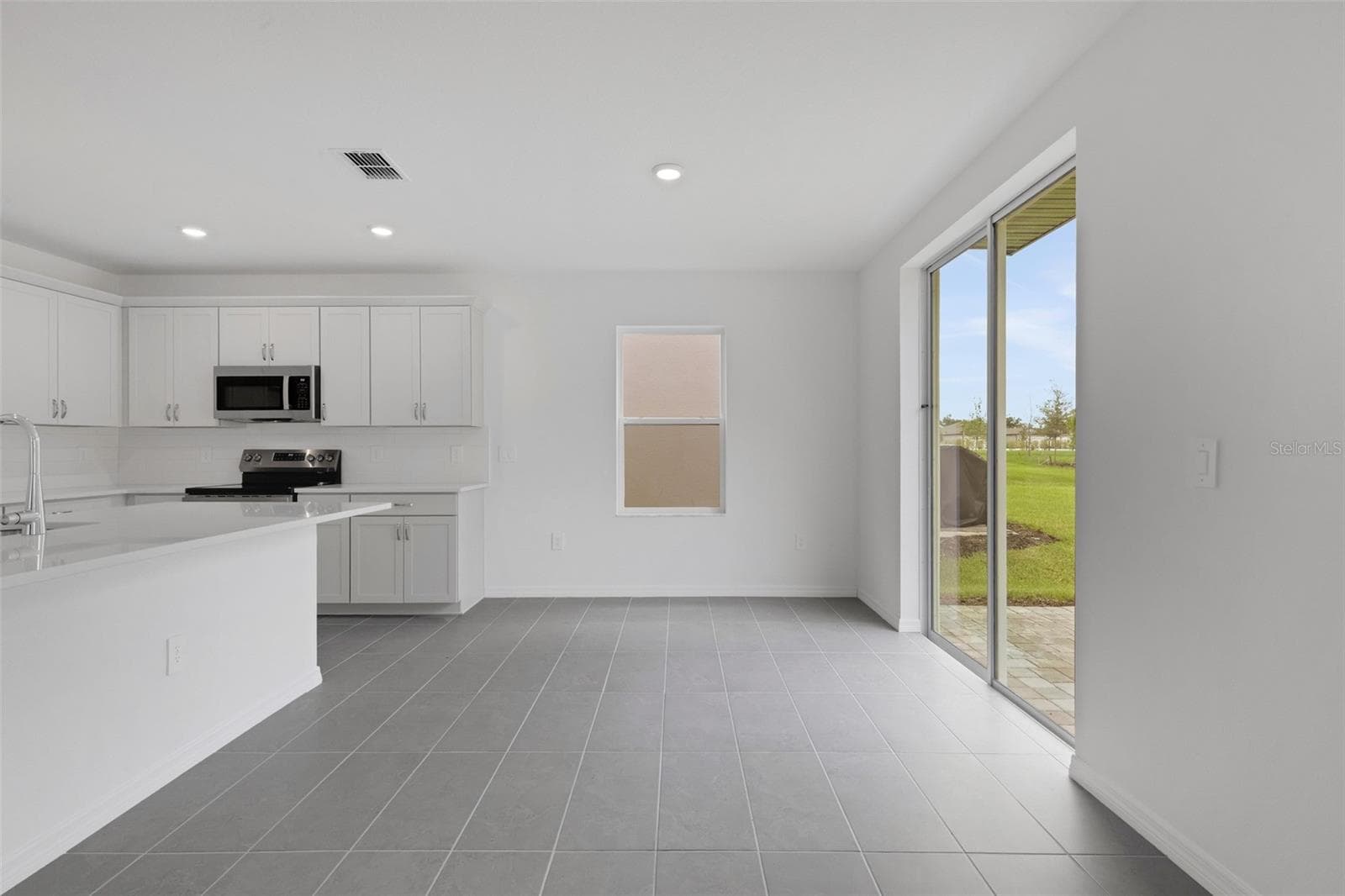 Single Family Residence at 4328 OUTHAUL RUN, PALMETTO, photo 16 of 55