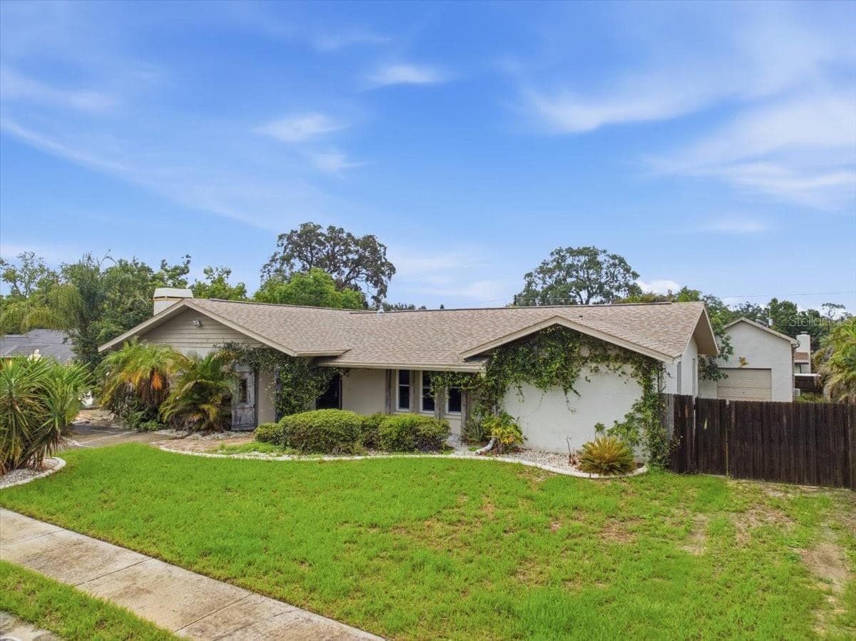 Single Family Residence at 1221 E LIME ST, TARPON SPRINGS, photo 3 of 50