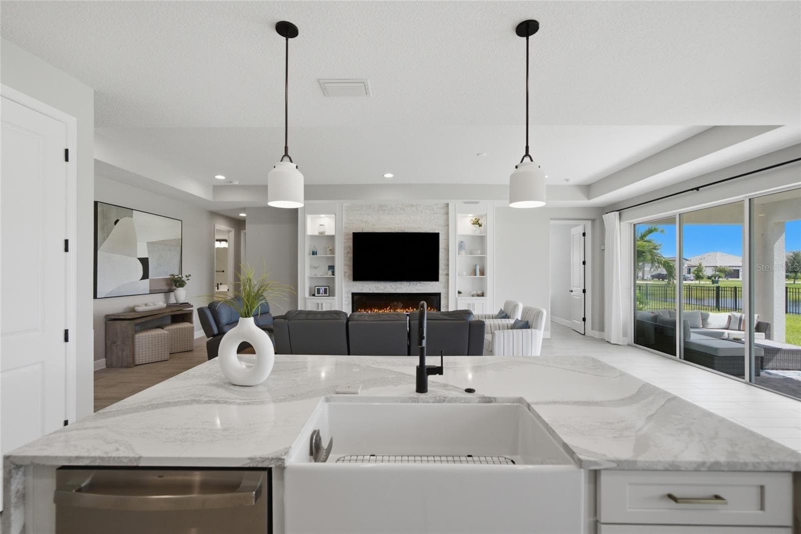 Single Family Residence at 4815 HONEY DEW LN, BRADENTON, photo 16 of 57