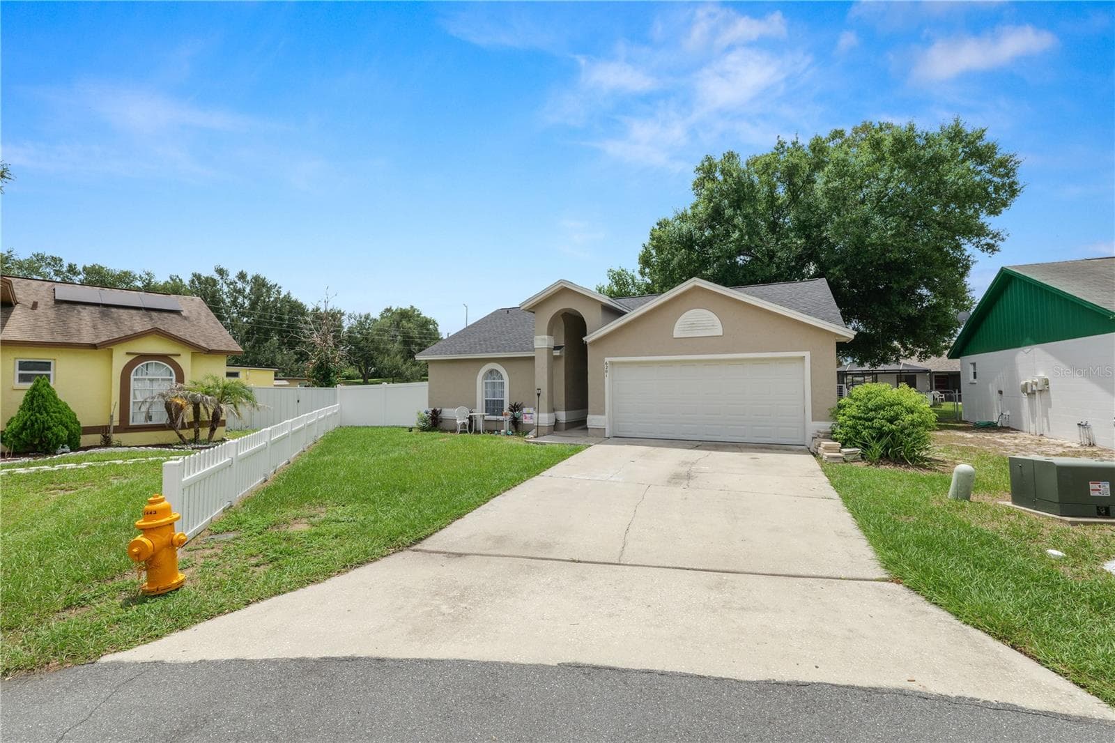 Single Family Residence at 6201 VINTAGE DR, LAKELAND, photo 2 of 41