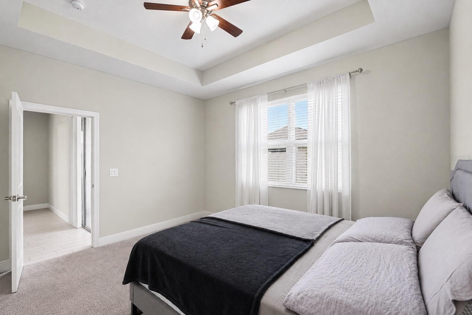 Single Family Residence at 10314 BERRYESSA AVE, RIVERVIEW, photo 11 of 17