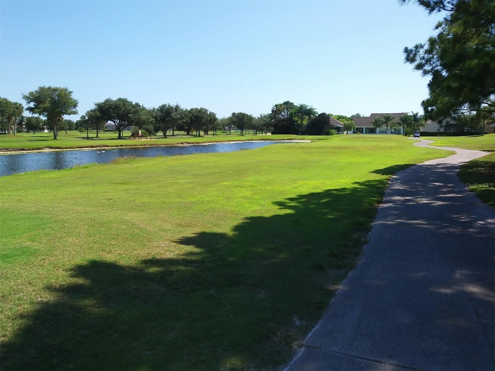Single Family Residence at 209 WESTMORELAND CIR, KISSIMMEE, photo 13 of 17