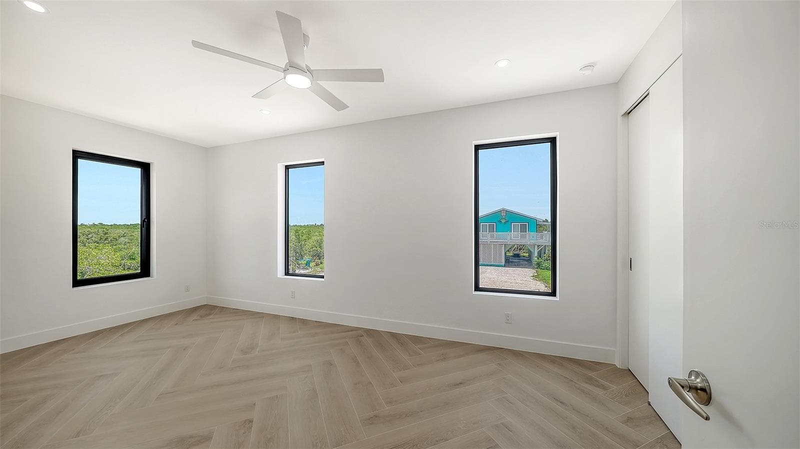 Single Family Residence at 2908 AVENUE B, BRADENTON BEACH, photo 28 of 54