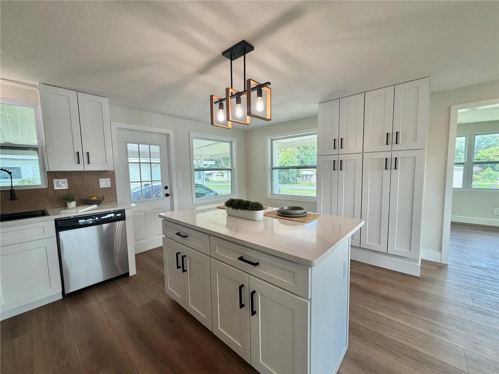 Mobile Home at 205 PALO VERDE DR, LEESBURG, photo 76 of 78
