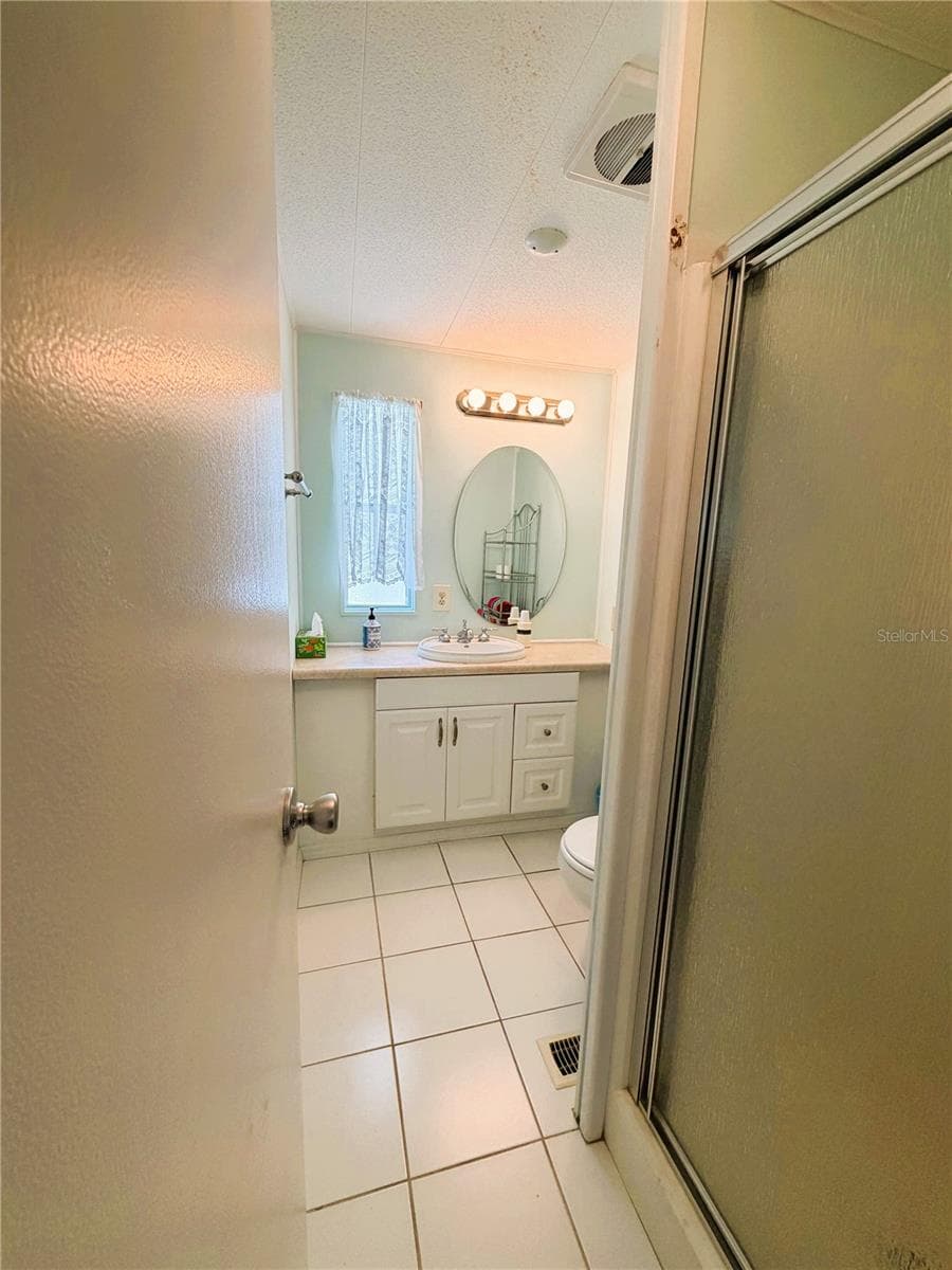 Mobile Home at 139 ASPEN CIR, LEESBURG, photo 30 of 43