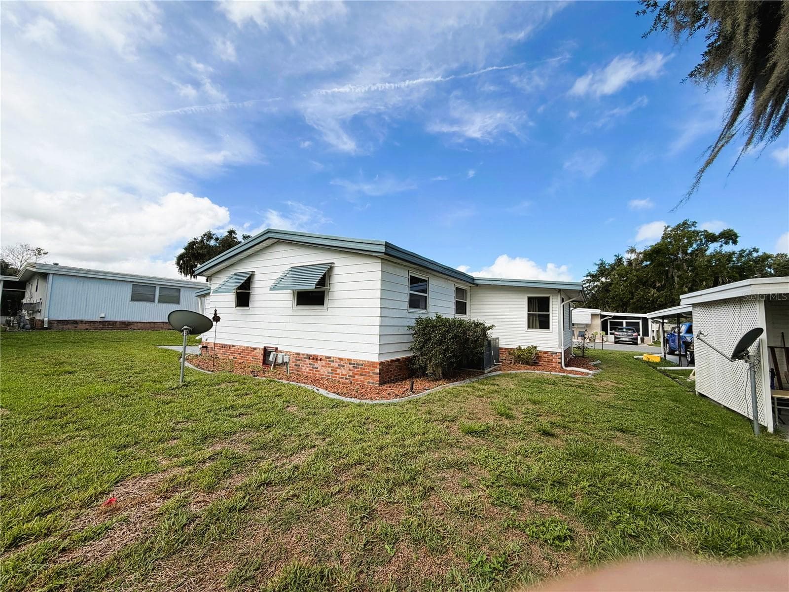 Mobile Home at 139 ASPEN CIR, LEESBURG, photo 42 of 43
