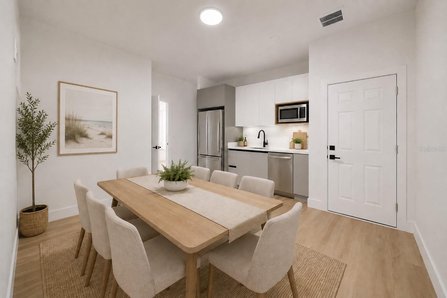 In-Law Suite with Private Entrance - 1274 RONALD ST, NORTH PORT