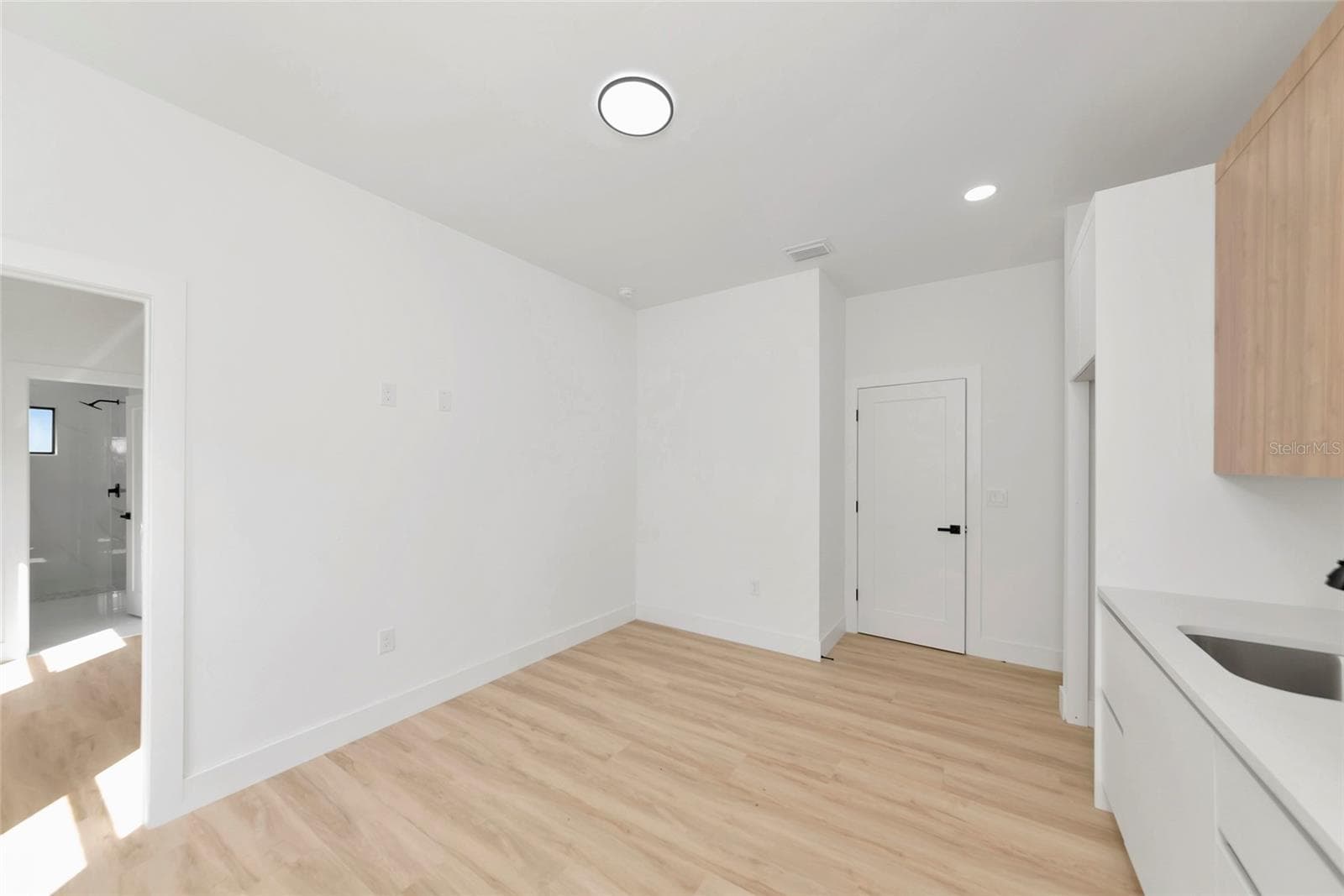 In-Law Suite Dining Area - 1274 RONALD ST, NORTH PORT