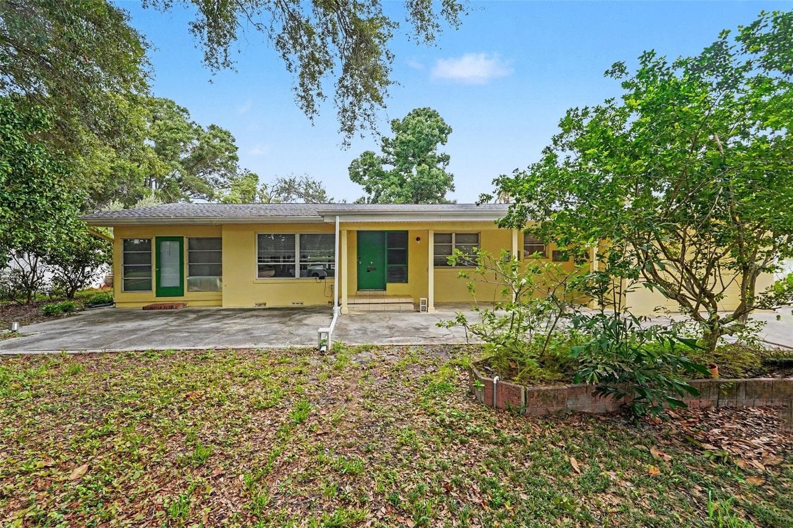 Single Family Residence at 6415 2ND AVE N, ST PETERSBURG, photo 20 of 27