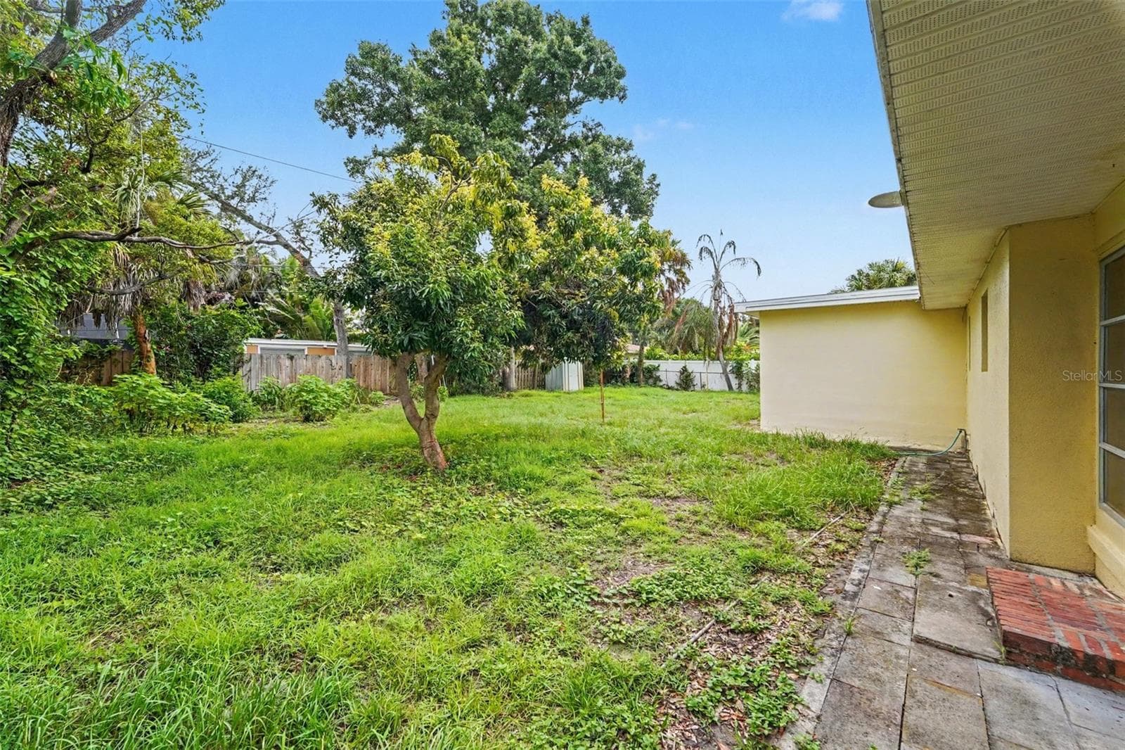 Single Family Residence at 6415 2ND AVE N, ST PETERSBURG, photo 22 of 27