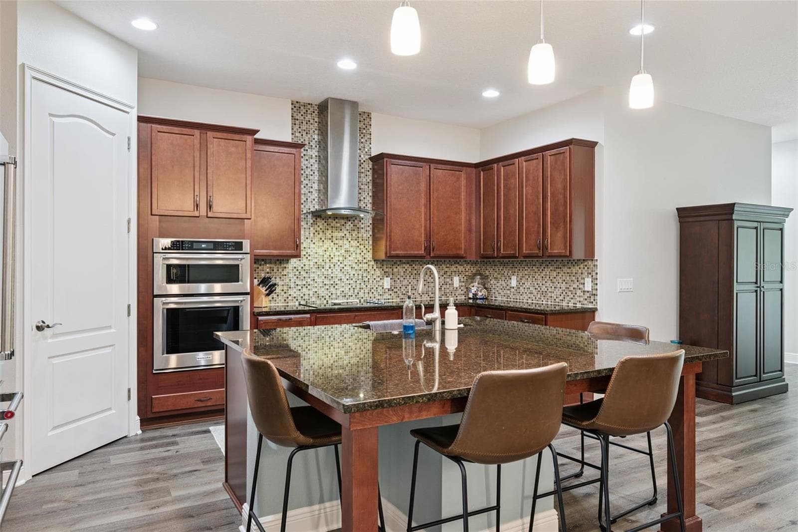 Kitchen Island - 14156 ALAFAYA OAK BND, ORLANDO