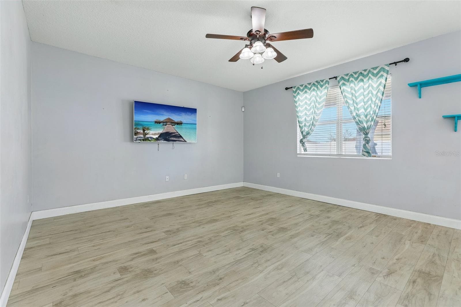 Single Family Residence at 4362 SUN CENTER RD, MULBERRY, photo 6 of 44