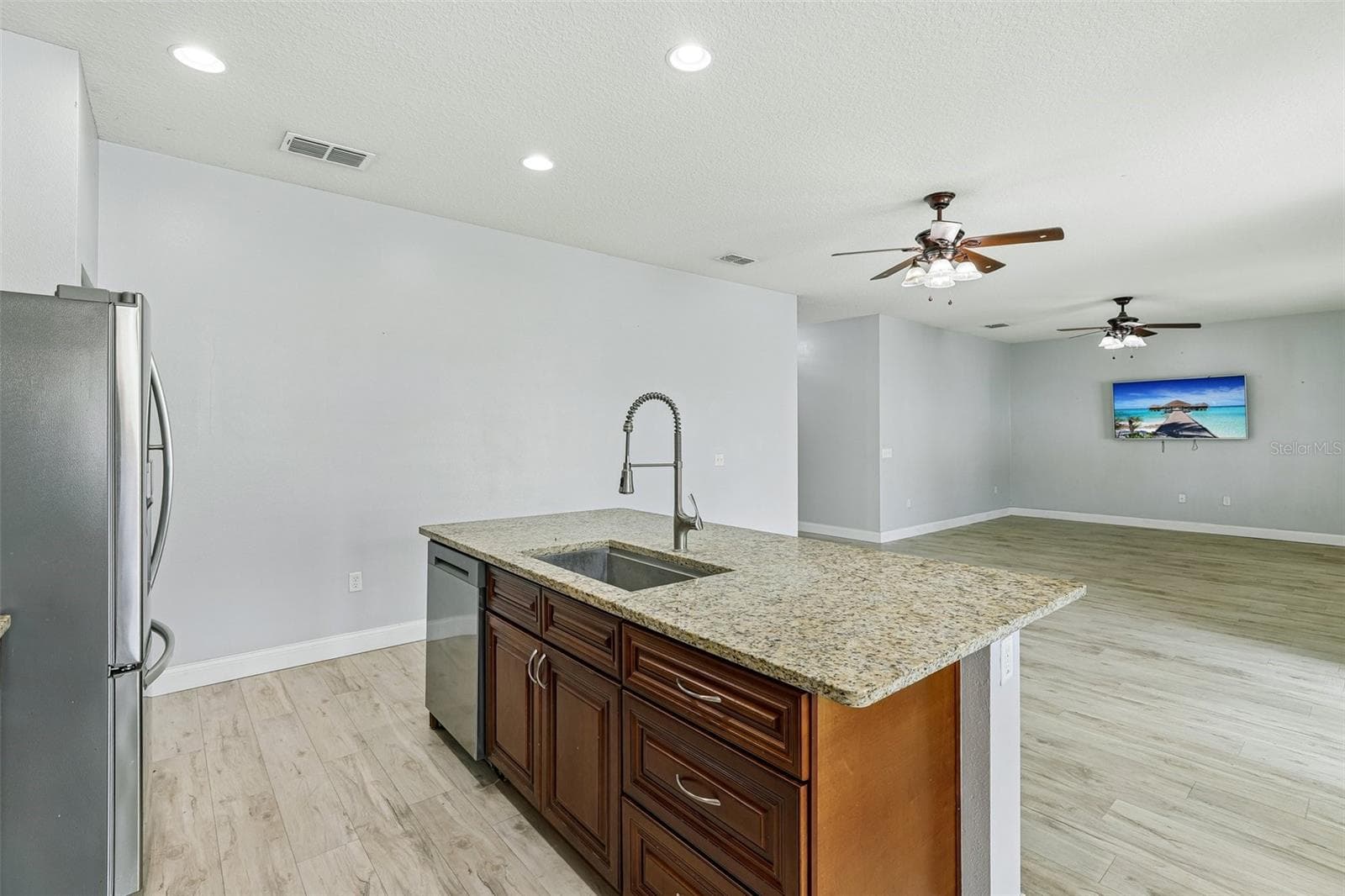 Single Family Residence at 4362 SUN CENTER RD, MULBERRY, photo 17 of 44