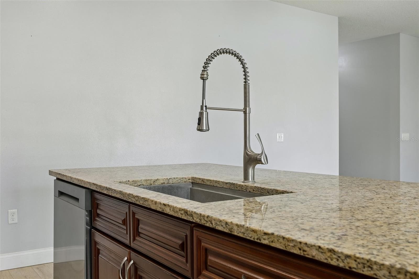 Single Family Residence at 4362 SUN CENTER RD, MULBERRY, photo 18 of 44