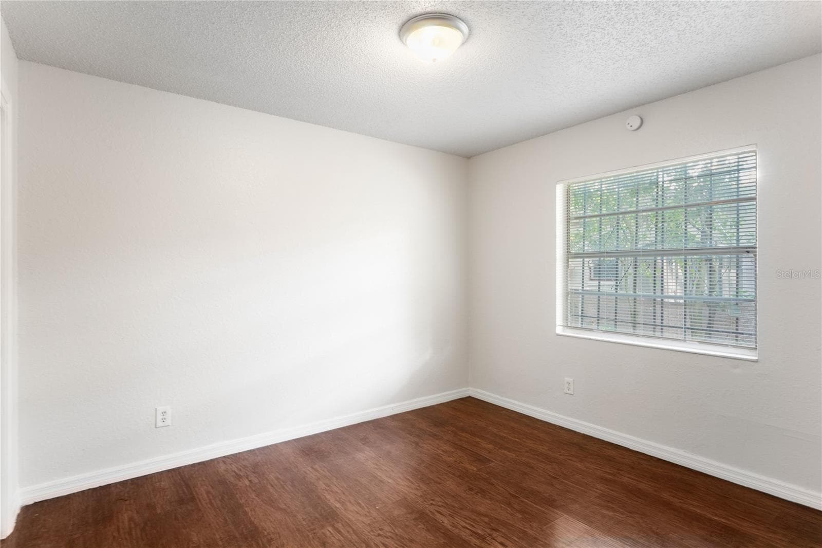 Single Family Residence at 9608 N 10TH ST, TAMPA, photo 15 of 23