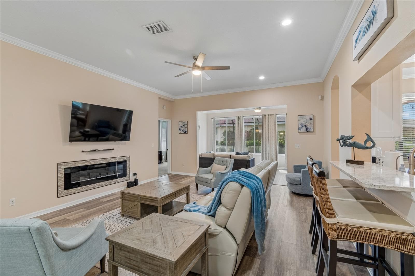 Single Family Residence at 1119 VILLEROY DR, SUN CITY CENTER, photo 11 of 63