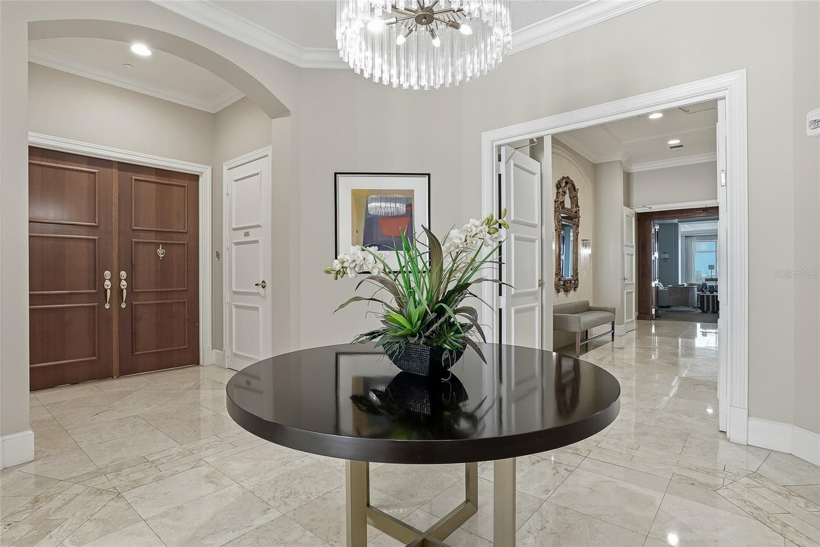 #301 is the only residence on the third level. - 100 BEACH DR NE #301, ST PETERSBURG