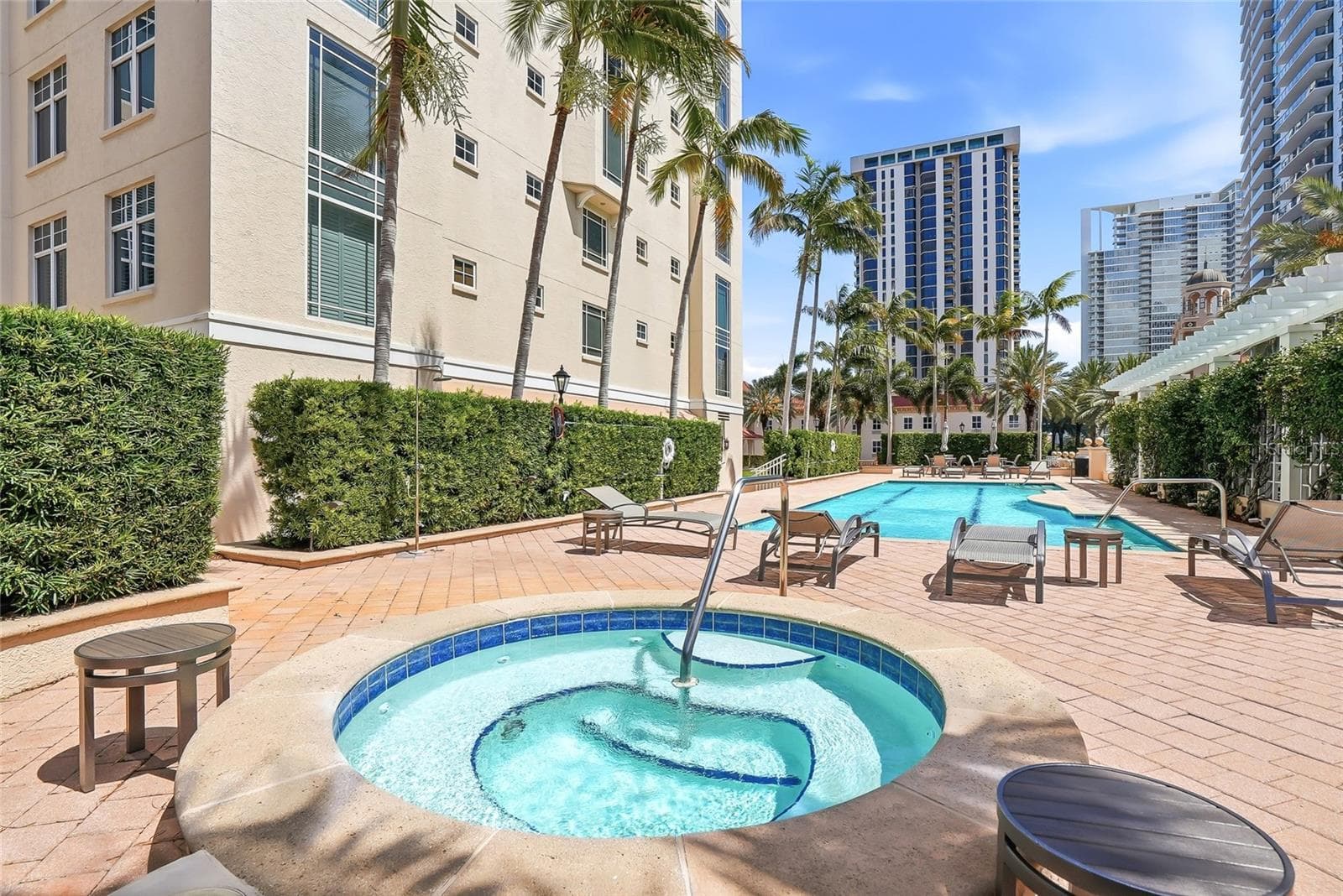 Condominium at 100 BEACH DR NE #301, ST PETERSBURG, photo 53 of 62