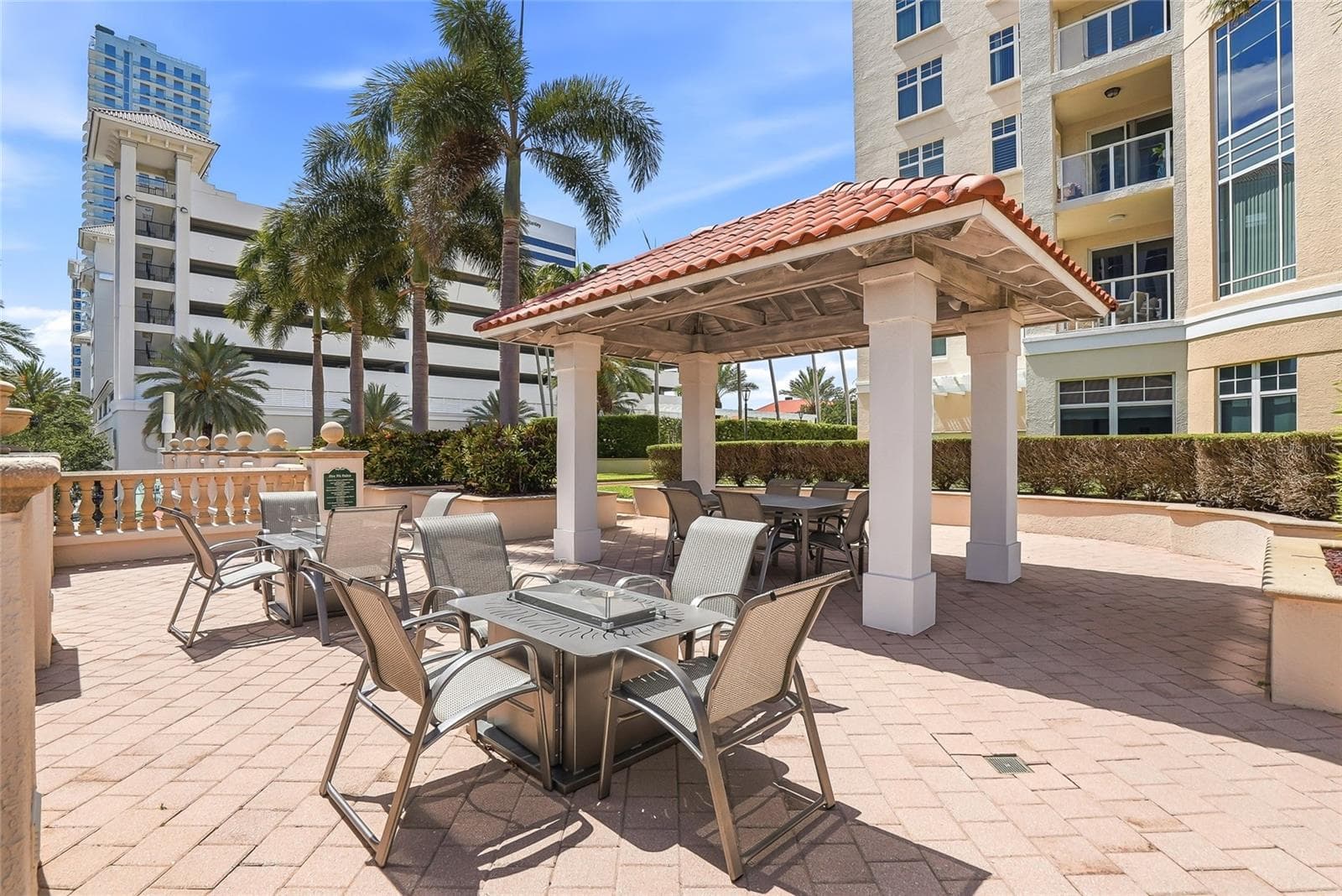 Condominium at 100 BEACH DR NE #301, ST PETERSBURG, photo 55 of 62