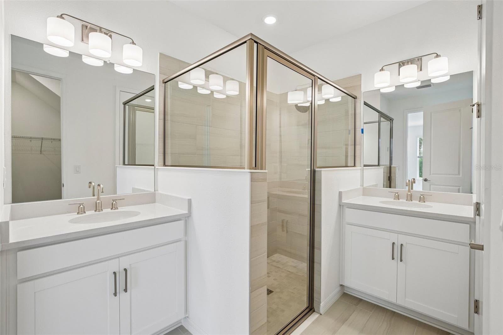 7012 Foxboro Way ~ Ready Now - 7012 FOXBORO WAY, NOKOMIS