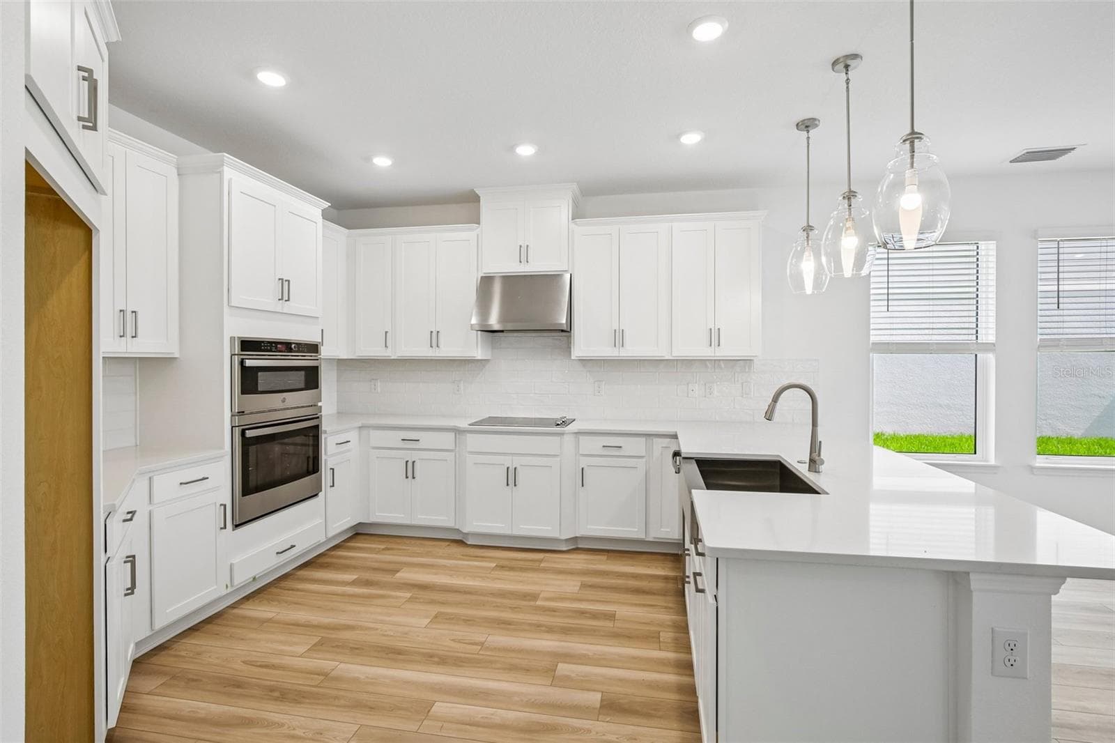 7012 Foxboro Way ~ Ready Now - 7012 FOXBORO WAY, NOKOMIS