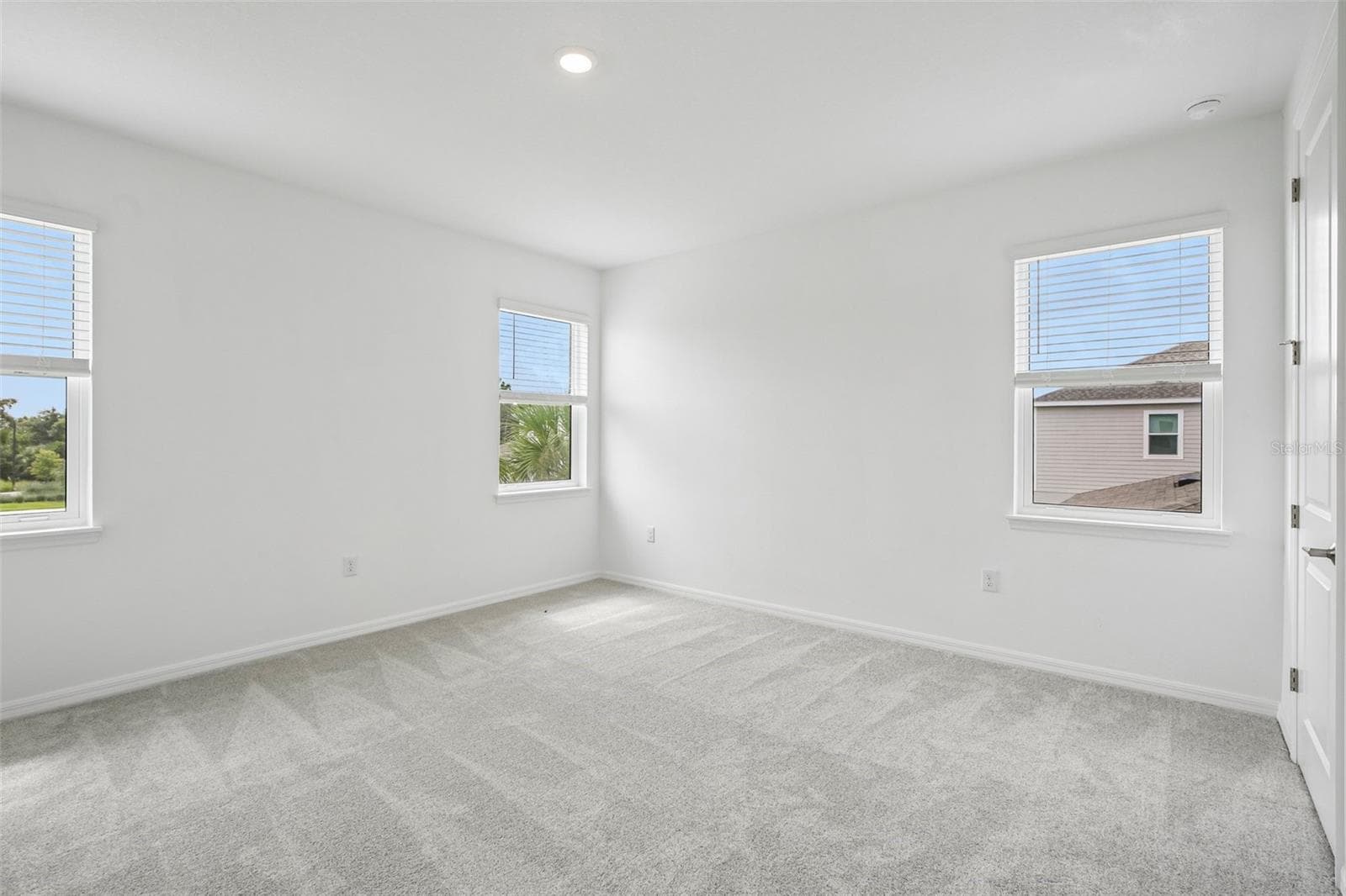 7012 Foxboro Way ~ Ready Now - 7012 FOXBORO WAY, NOKOMIS