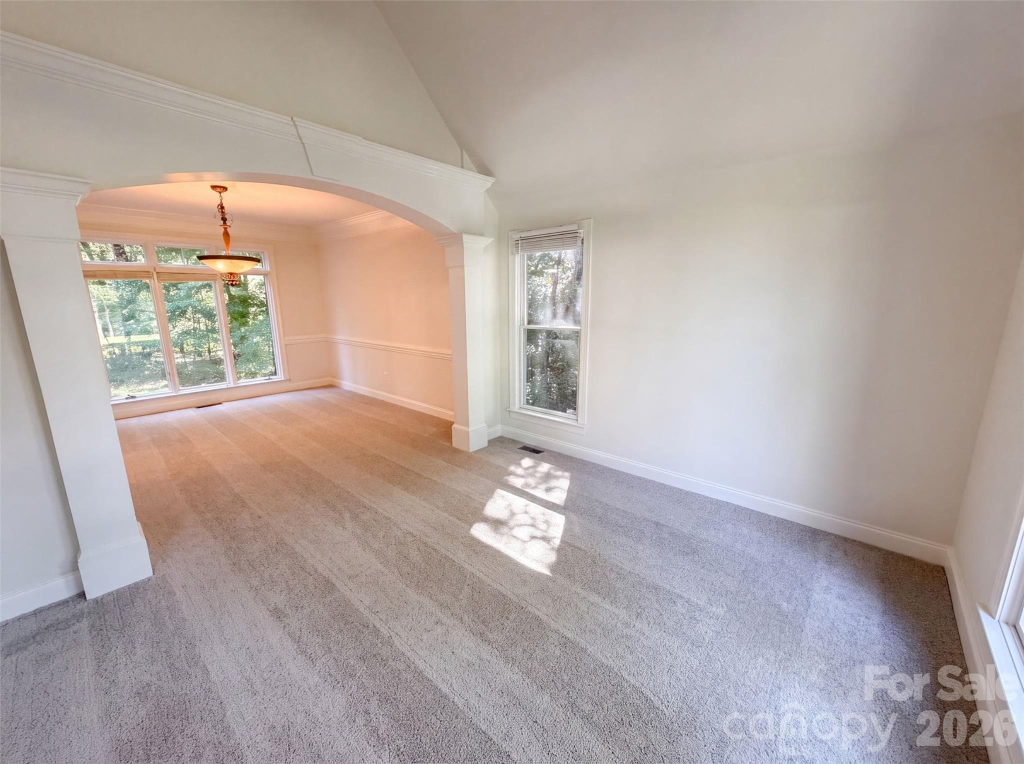 Single Family Residence at 10124 Windtree Lane, Charlotte, photo 7 of 31