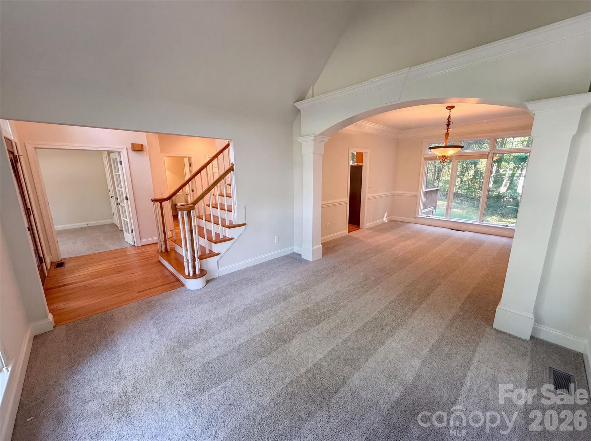 Single Family Residence at 10124 Windtree Lane, Charlotte, photo 8 of 31
