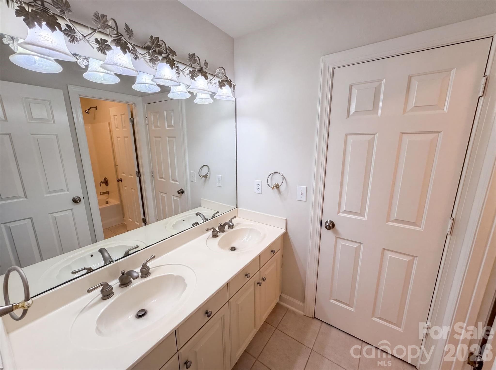 Single Family Residence at 10124 Windtree Lane, Charlotte, photo 21 of 31