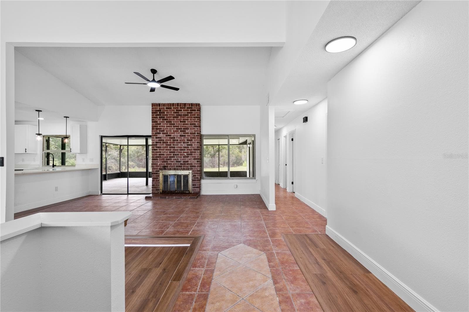 Front view - 714 DIVOT LN, POINCIANA