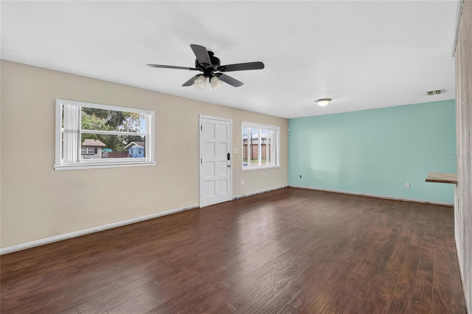 Single Family Residence at 120 E HOFFMAN ST, LAKE ALFRED, photo 8 of 62