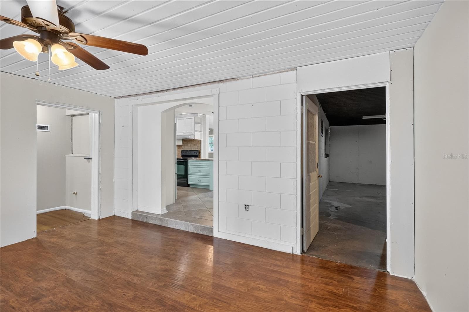 Single Family Residence at 120 E HOFFMAN ST, LAKE ALFRED, photo 40 of 62