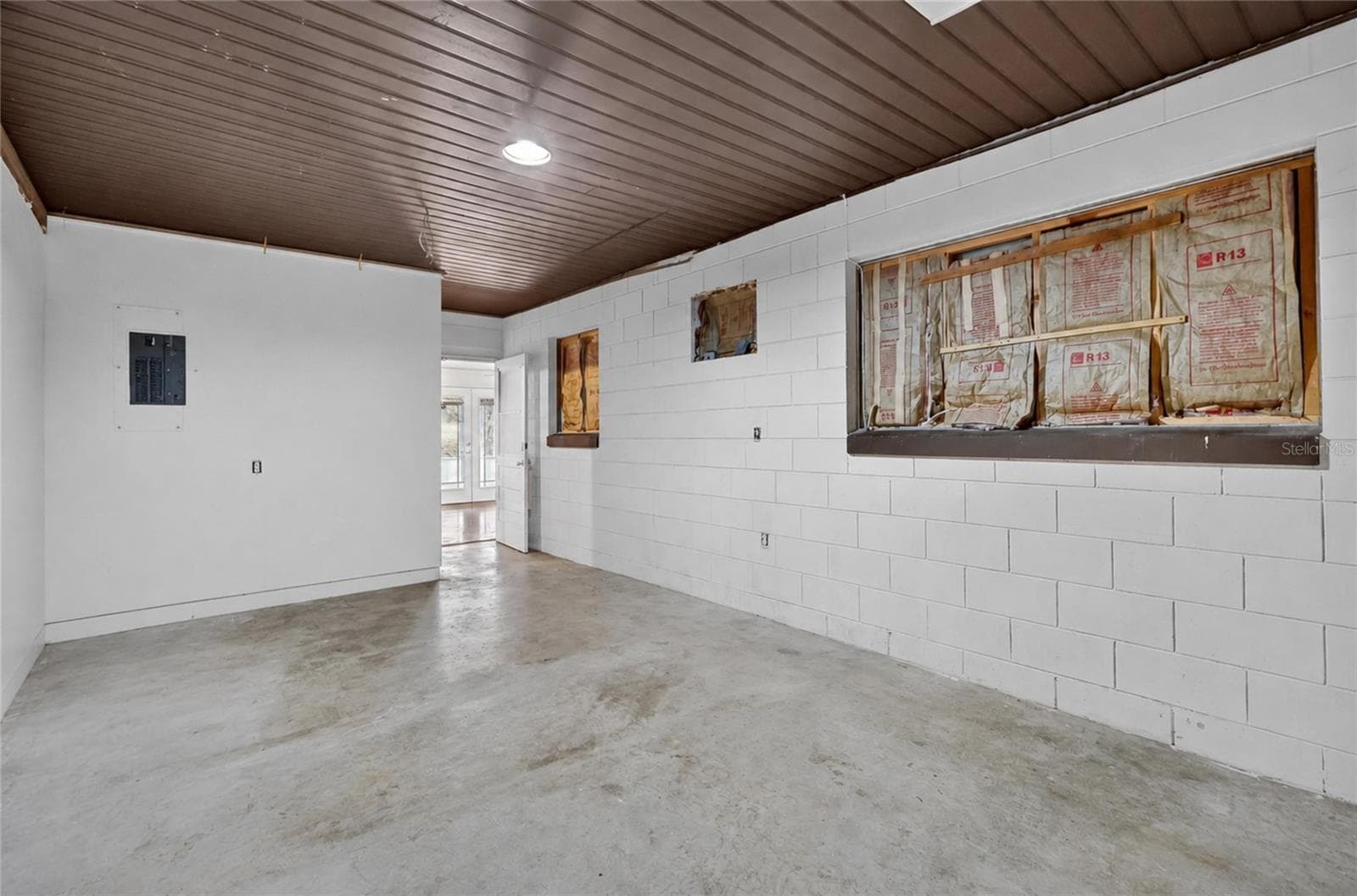 Single Family Residence at 120 E HOFFMAN ST, LAKE ALFRED, photo 42 of 62