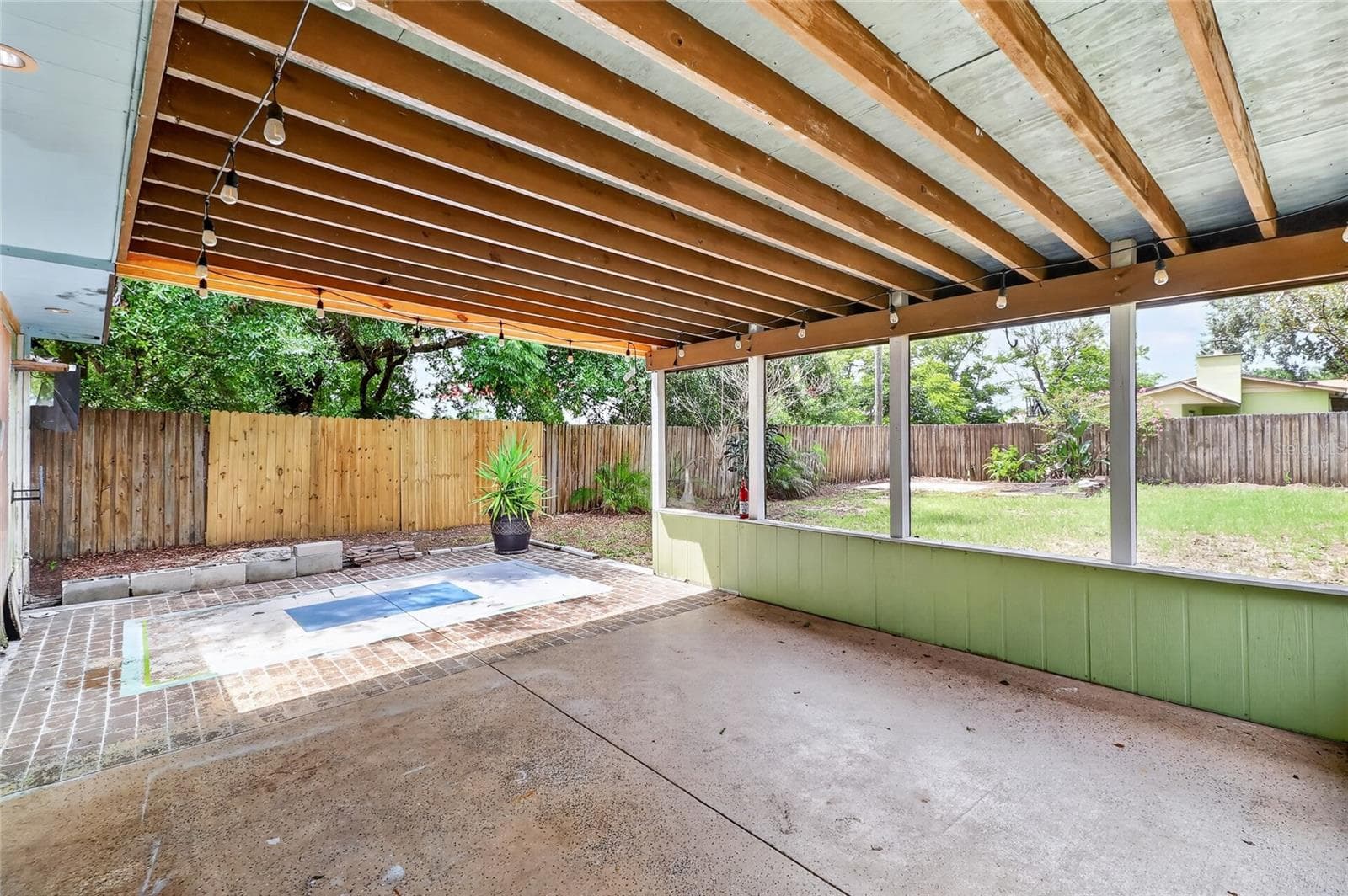 Single Family Residence at 120 E HOFFMAN ST, LAKE ALFRED, photo 46 of 62