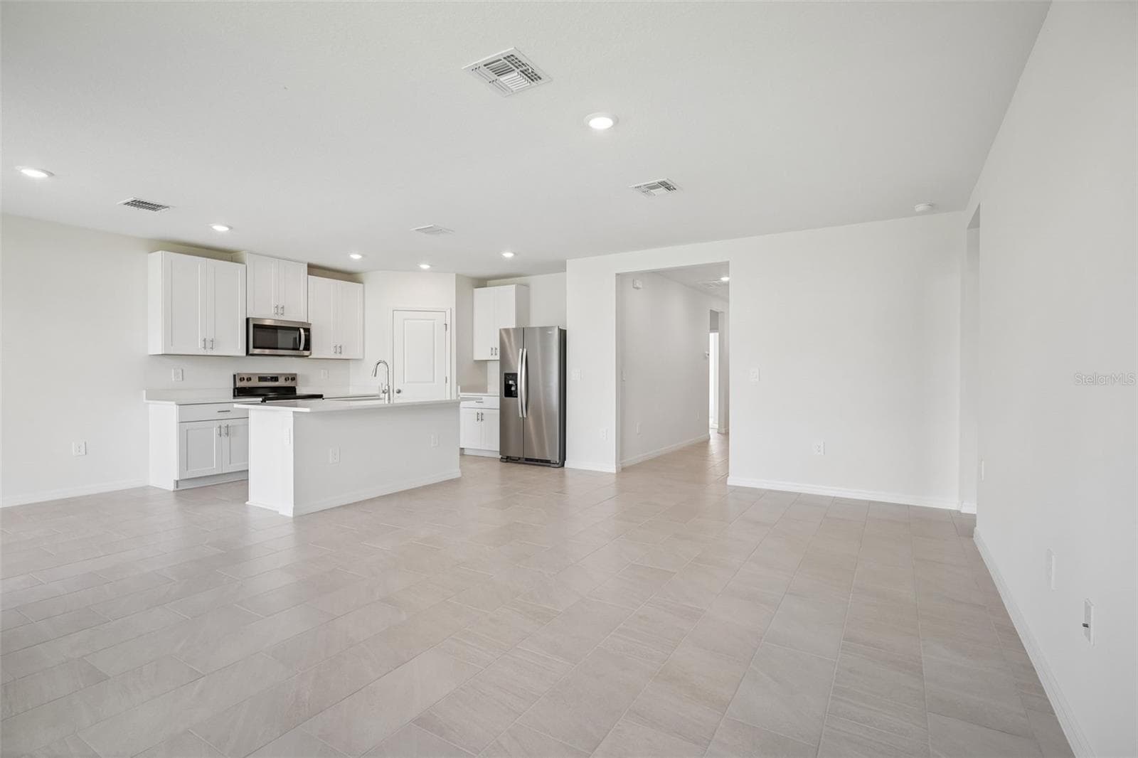 Single Family Residence at 1769 FOREST RUN LN, AUBURNDALE, photo 5 of 32