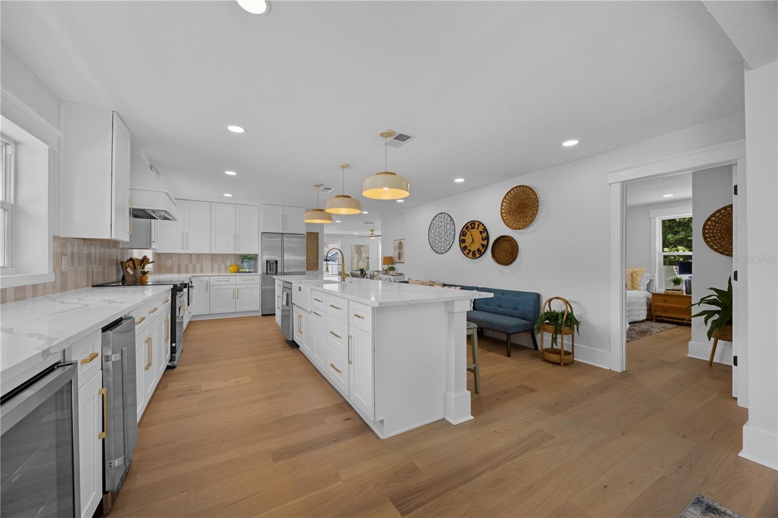Single Family Residence at 4621 4TH AVE N, ST PETERSBURG, photo 11 of 36