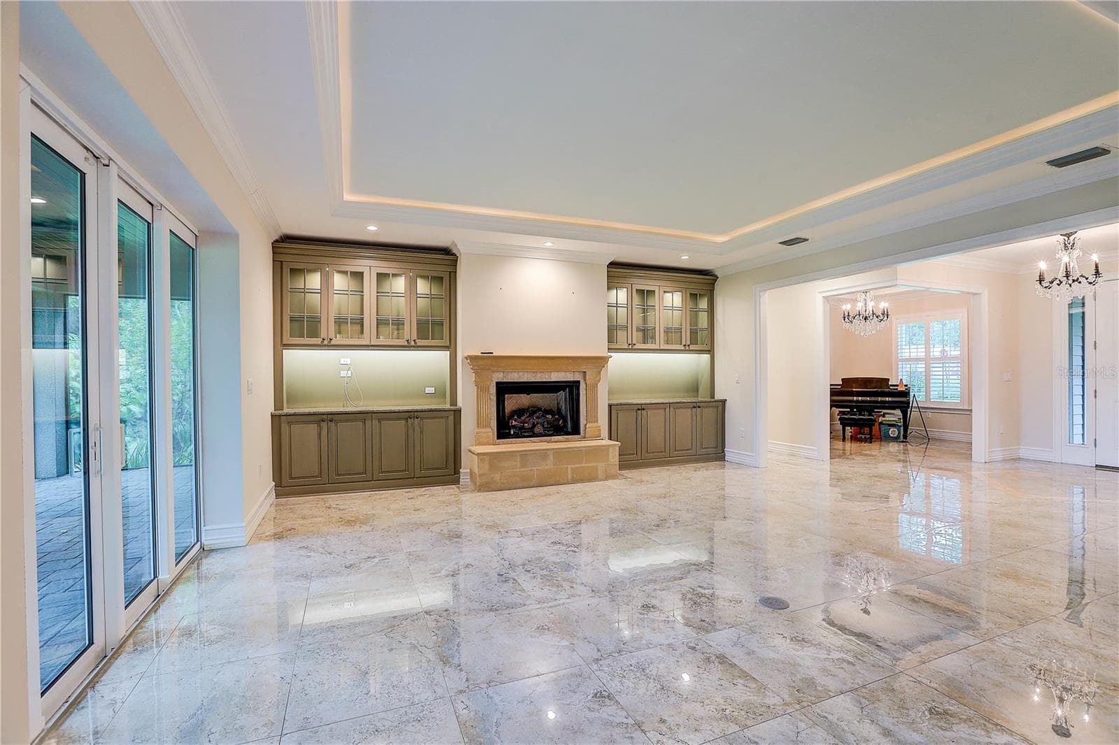 Single Family Residence at 1508 ECKLES DR, TAMPA, photo 11 of 64
