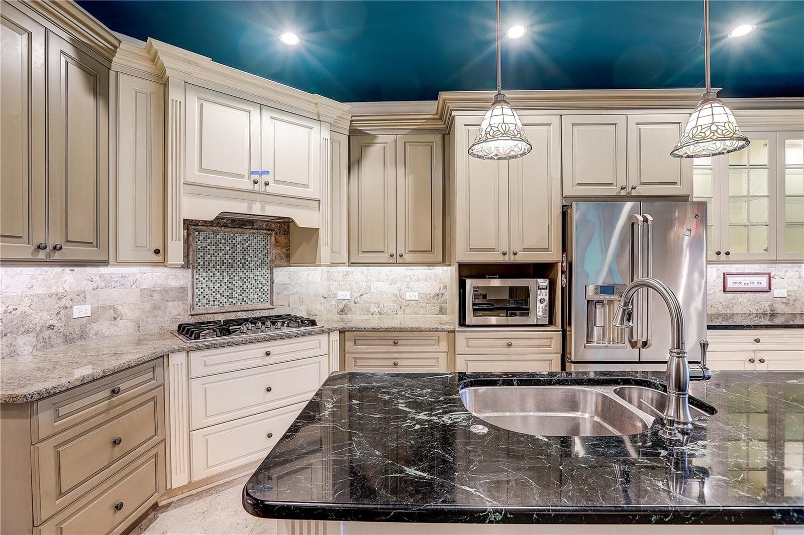 Single Family Residence at 1508 ECKLES DR, TAMPA, photo 25 of 64