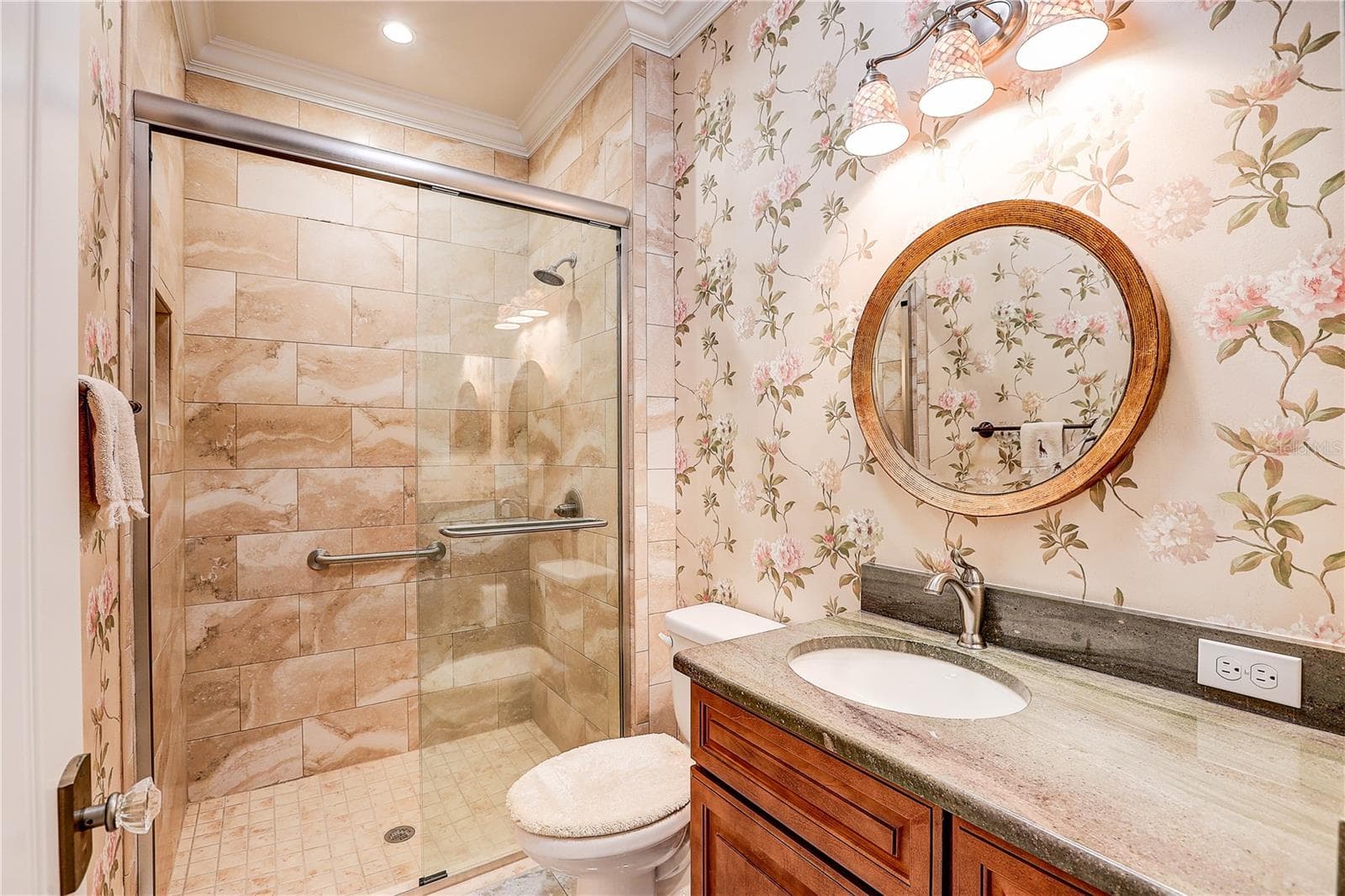 Single Family Residence at 1508 ECKLES DR, TAMPA, photo 43 of 64