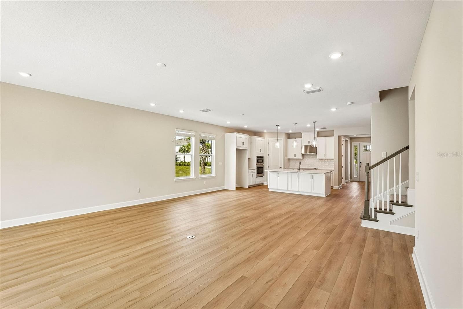 7028 Foxboro Way ~ Ready Now - 7028 FOXBORO WAY, NOKOMIS