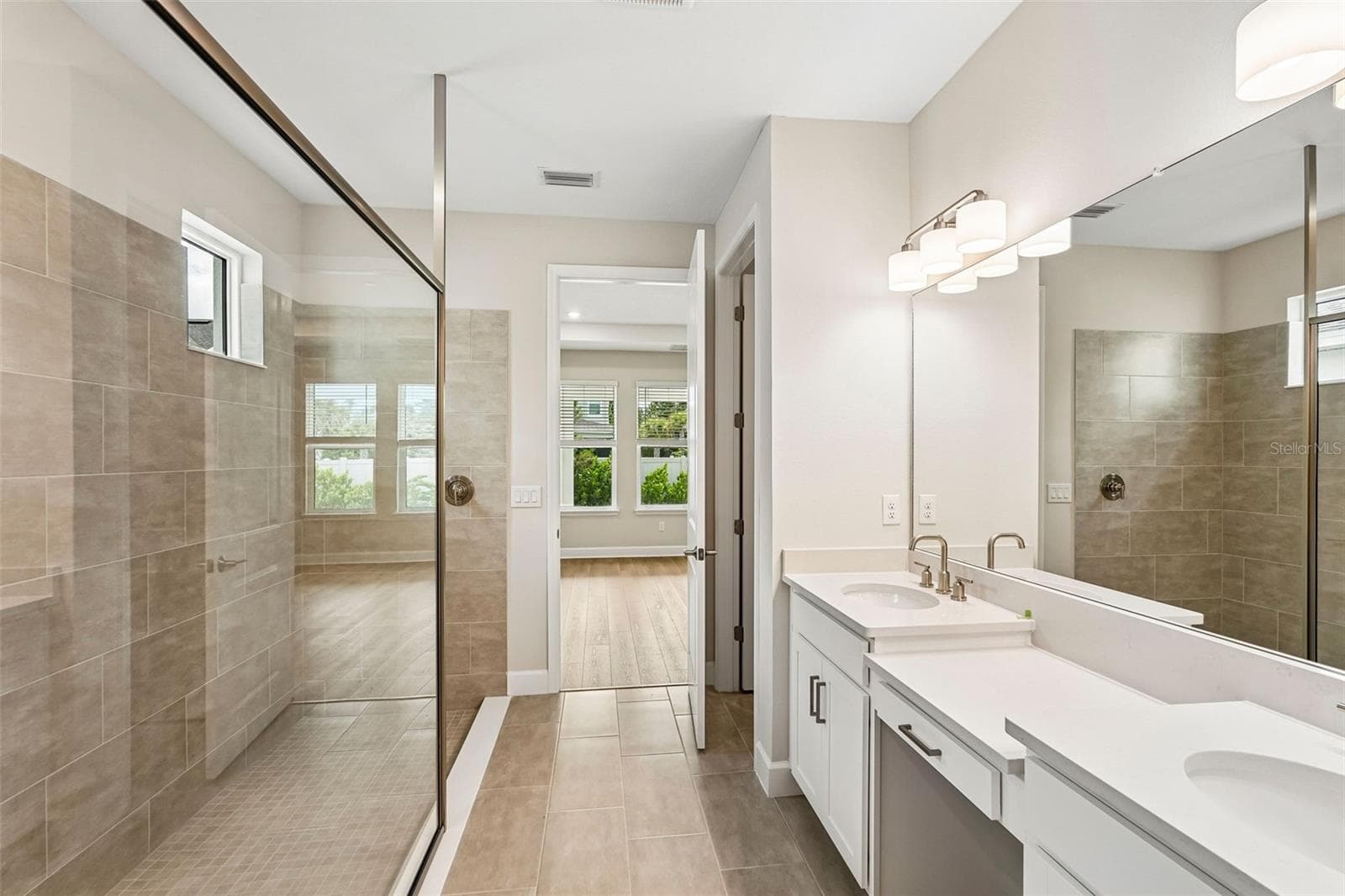 7028 Foxboro Way ~ Ready Now - 7028 FOXBORO WAY, NOKOMIS