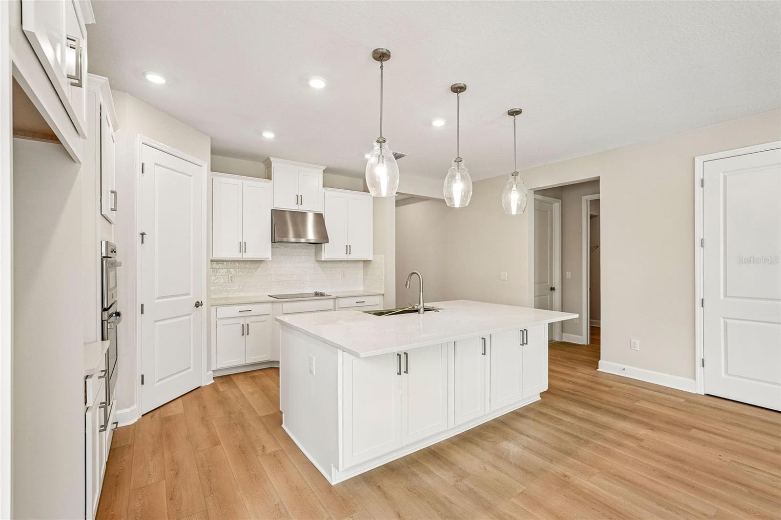 7028 Foxboro Way ~ Ready Now - 7028 FOXBORO WAY, NOKOMIS